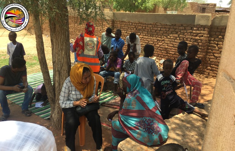 SAPA team offering help to poor Sudanese families